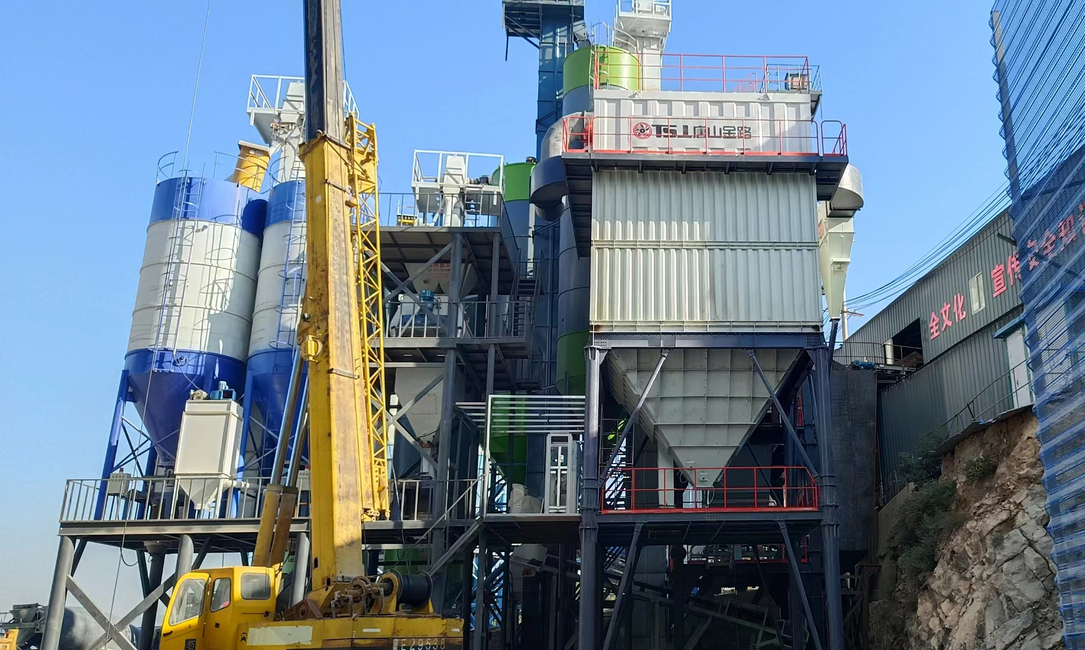 砂子品質(zhì)要達標就選唐山金路制砂樓