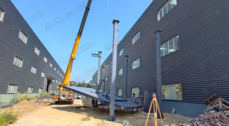 唐山金路廠區(qū)打造小型制砂樓，供客戶帶料試機